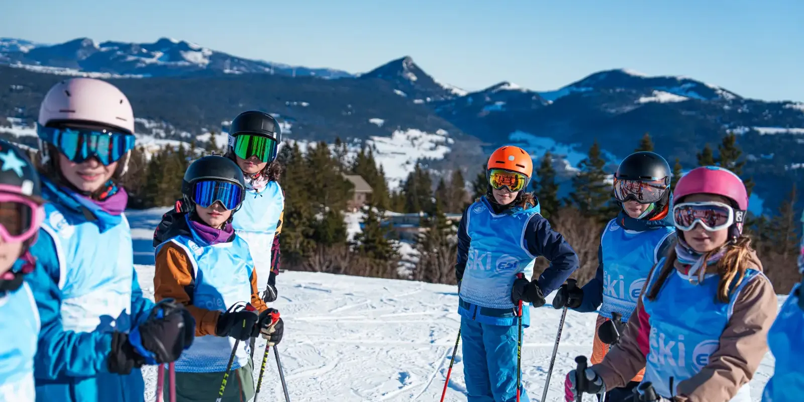 Image pour Learning to ski in Les Saisies: why choose ESi?